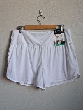 Spyder Active Womans White Gym Outdoor Activewear Shorts Size XL NWT